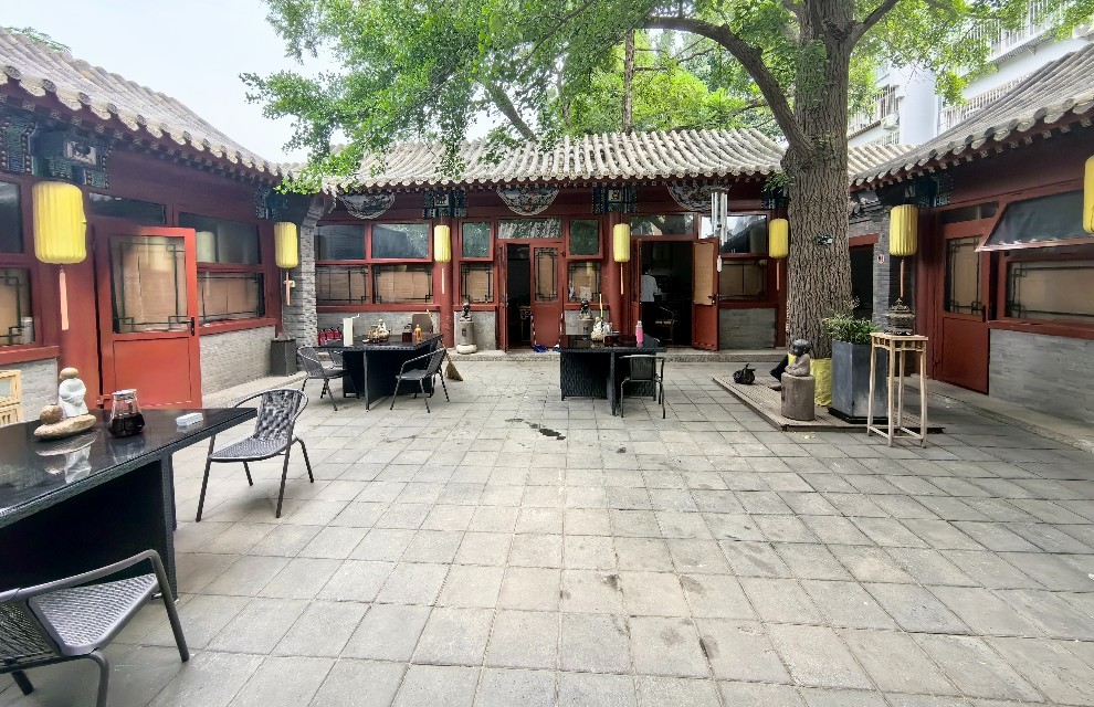 王府井可停車(chē)一進(jìn)四合院
